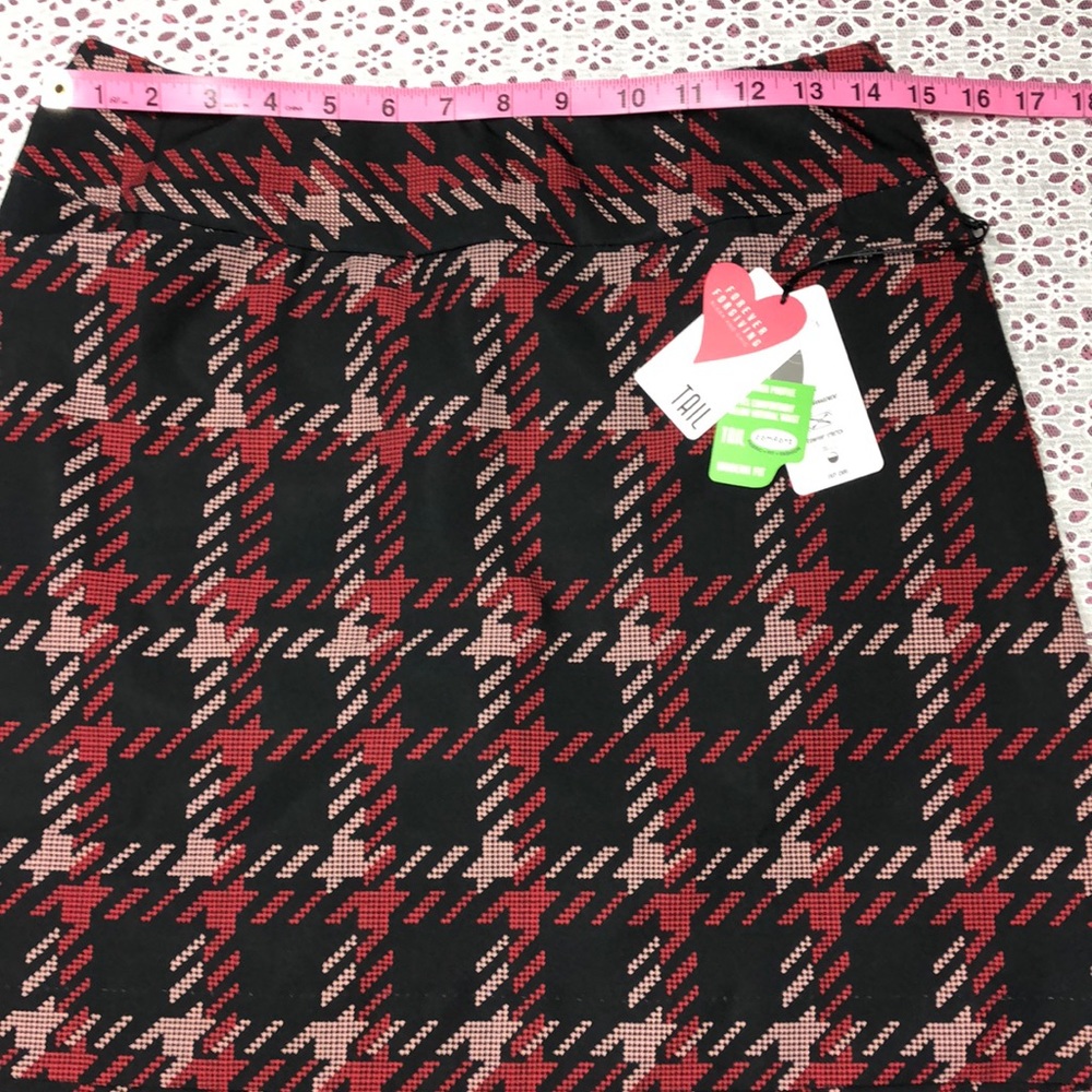 Pull On Skort Activewear by TAIL
